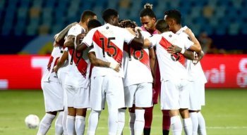 Seleção do Peru enfrenta a Colômbia pela disputa do terceiro lugar da Copa América