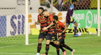 André abriu o placar para o Sport em cobrança de pênalti