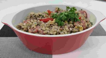 Receita de Feijão Tropeiro com Sabor da Gente preparada pelo chef Rivandro França