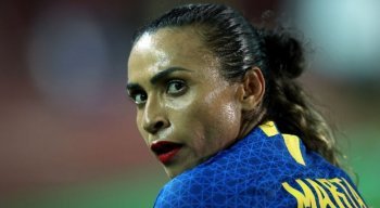 Jogadora Marta fez um gol de pênalti.