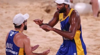 Bruno e Evandro vencem a Polônia e Brasil vai para as oitavas de final no vôlei de praia nas Olimpíadas de Tóquio