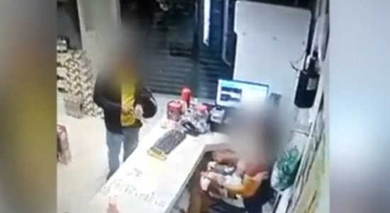O homicídio foi flagrado por uma câmera de segurança em Cabrobó