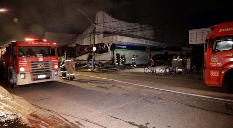 O dois incêndios graves foram registrados em dois locais do Grande Recife