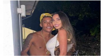 Cantor optou por não dividir a festa com seus seguidores, mas uma das modelos registrou um momento íntimo ao lado do funkeiro