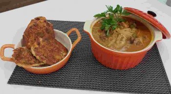 Receita de Canja com Tostine de Parmesão