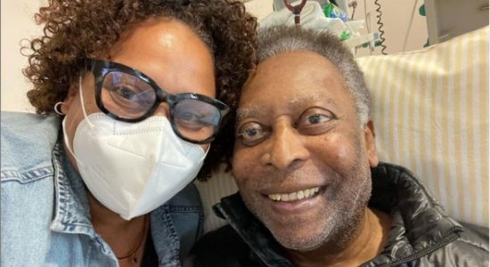 Kely Nascimento e Pelé