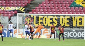Sport enfrentou o Fortaleza na Arena de Pernambuco pelo Campeonato Brasileiro.