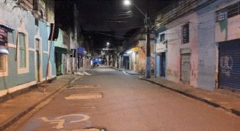 A vítima foi socorrida para a Policlínica Agamenon Magalhães