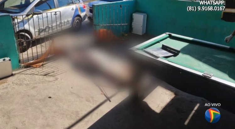 Motoboy é morto a tiros enquanto jogava sinuca dentro de bar, em Camaragibe