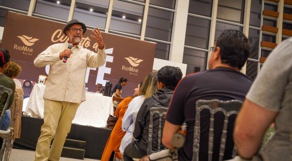 Romoaldo de Souza no Circuito do Caf&eacute;