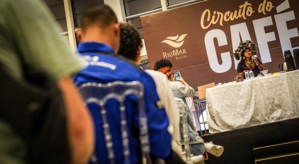 Workshow em Circuito do Caf&eacute; contou com palestra de Celesty Suru&iacute;. 