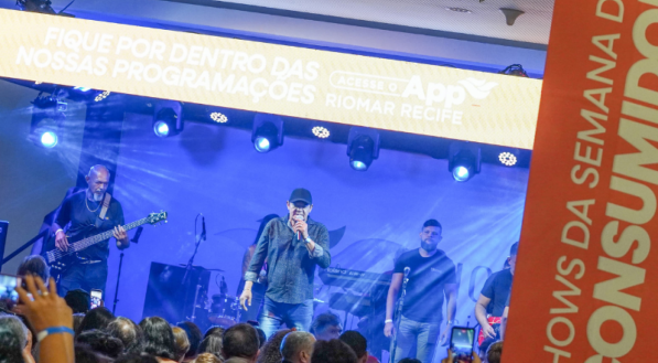 Banda Labaredas na Semana do Consumidor RioMar 