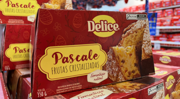 A colomba de frutas cristalizadas de 350g custa R$ 12,99 