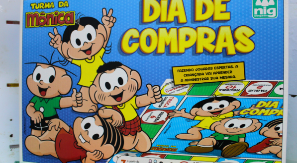 Dia de Compras - Turma da M&ocirc;nica &eacute; um jogo para 2 a 4 jogadores acima de 7 anos. 