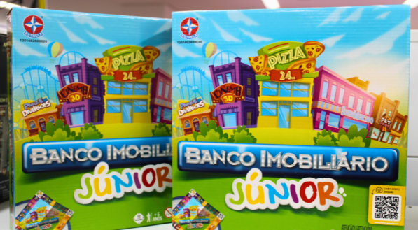 Banco Imobili&aacute;rio J&uacute;nior &eacute; um jogo para 2 ou mais jogadores acima de 5 anos. 