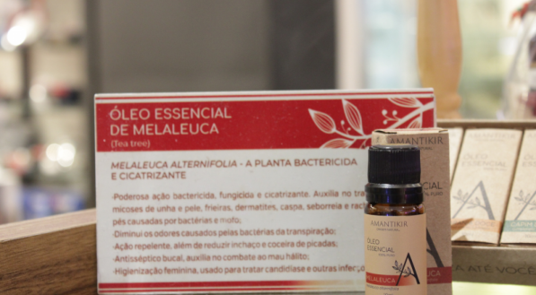 O &oacute;leo essencial de melaleuca custa R$ 50.