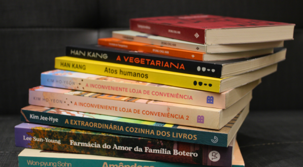 Livros coreanos na Livraria Leitura do RioMar Recife