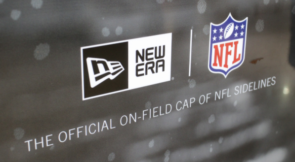 New Era tem produtos oficiais da NFL.