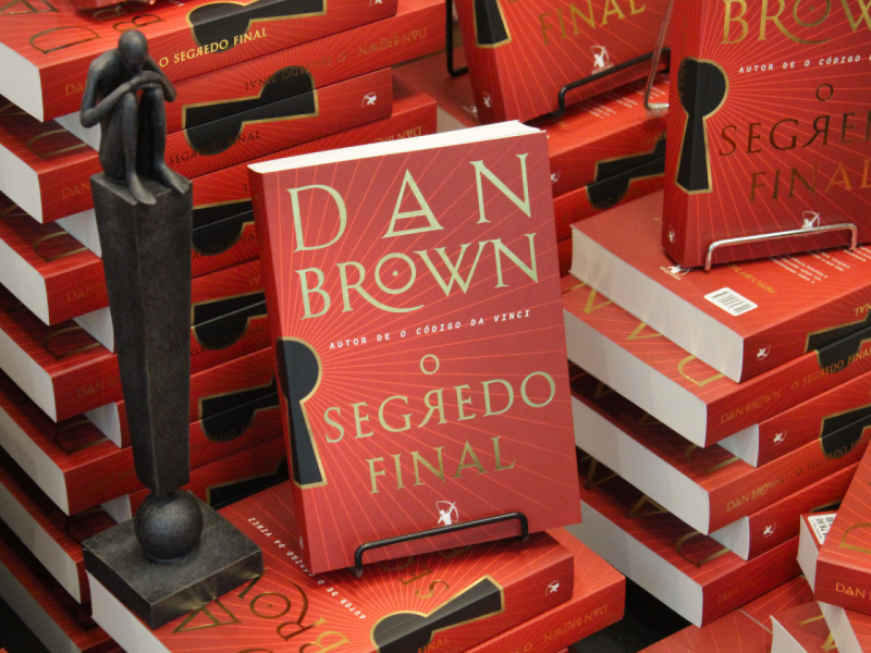 A imagem mostra o livro 