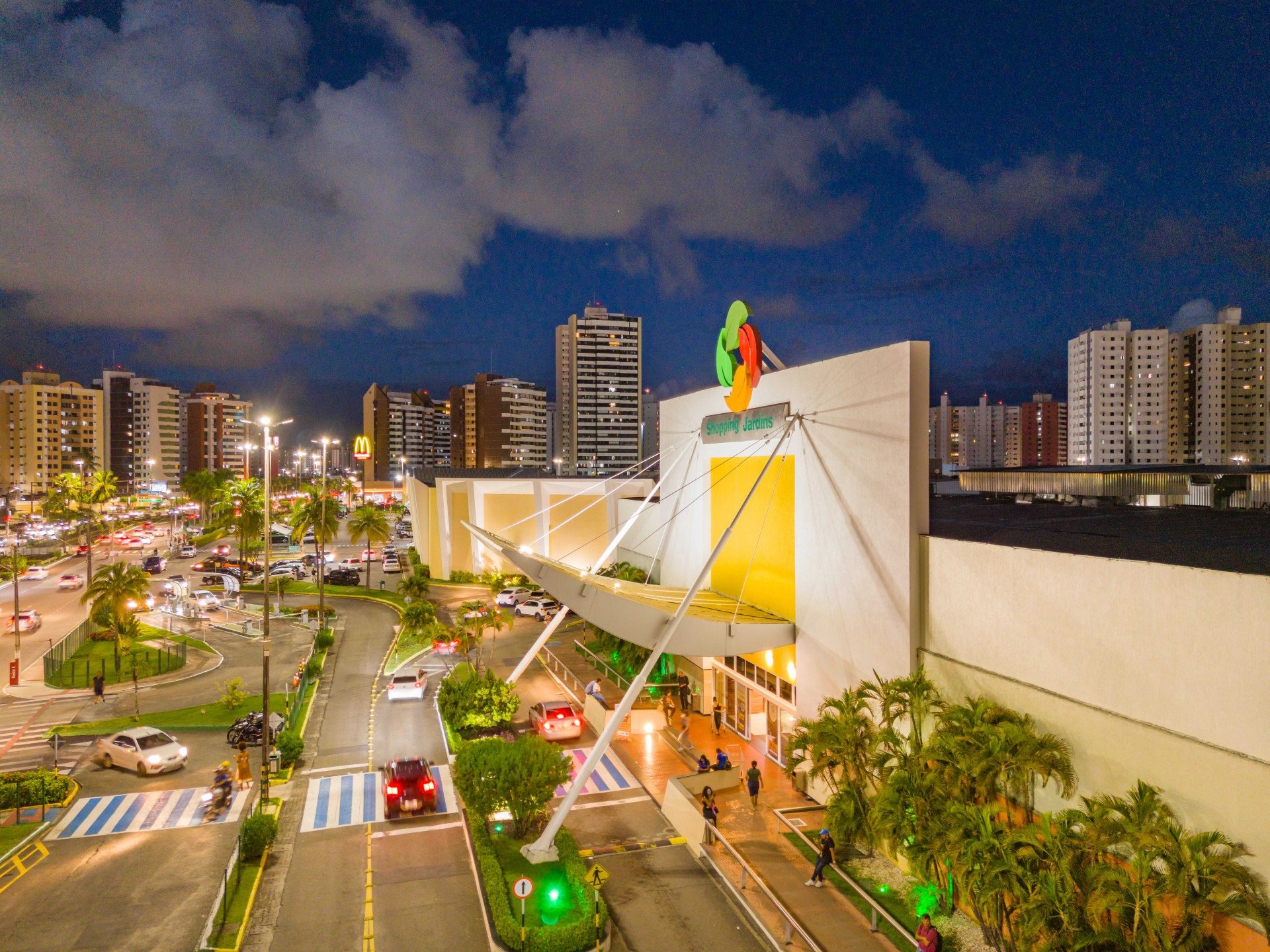 Shopping Jardins_viniciuslubambo