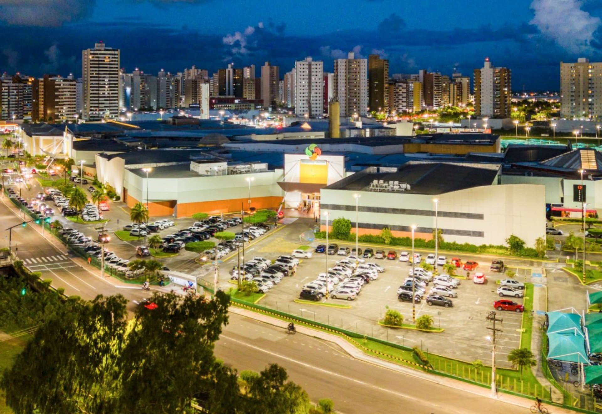 Novo horário de funcionamento do Shopping Jardins