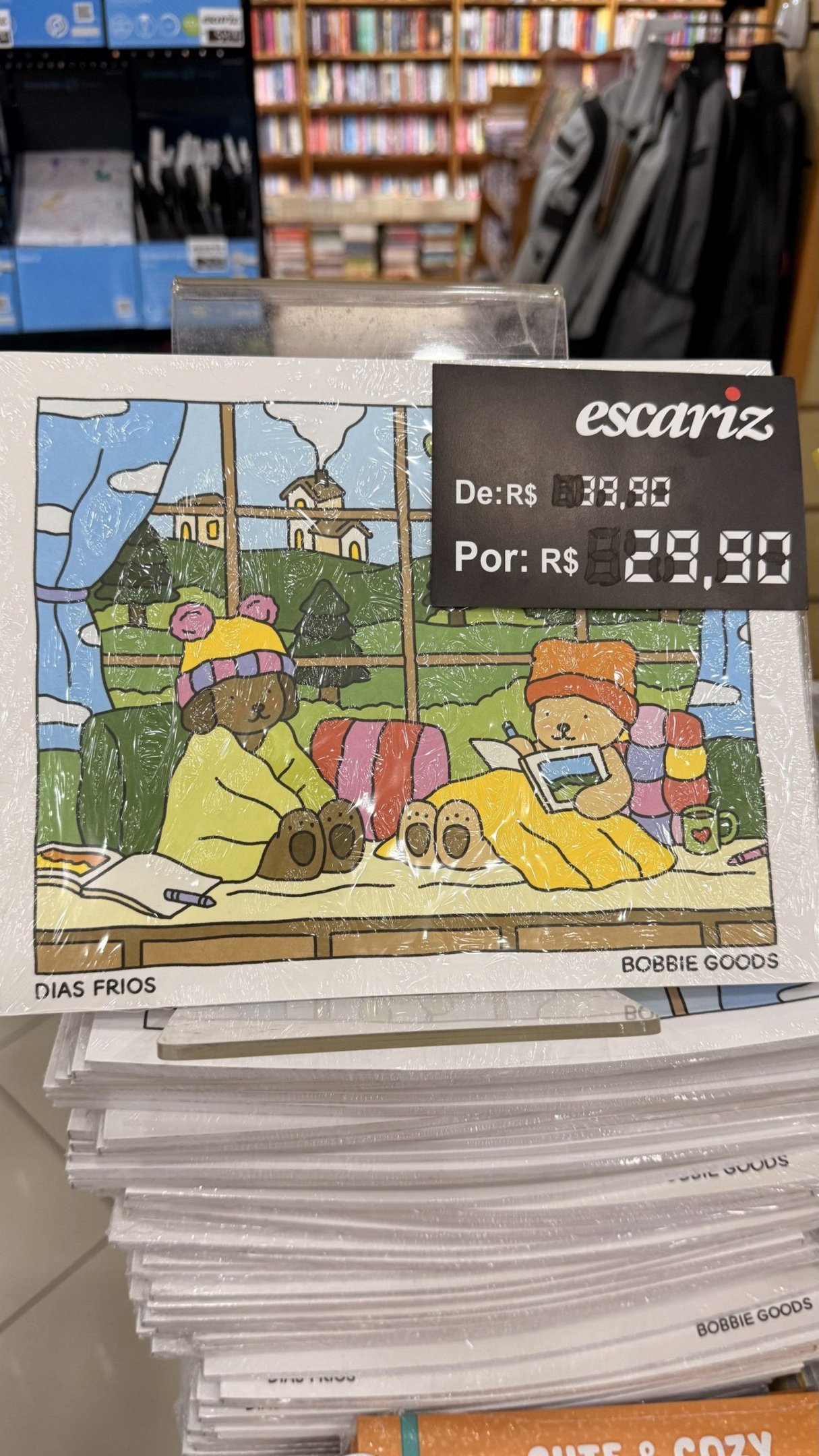 Imagem de livro de colorir Bobbie Goods no valor de 29,90 reais vendido na Escariz. 