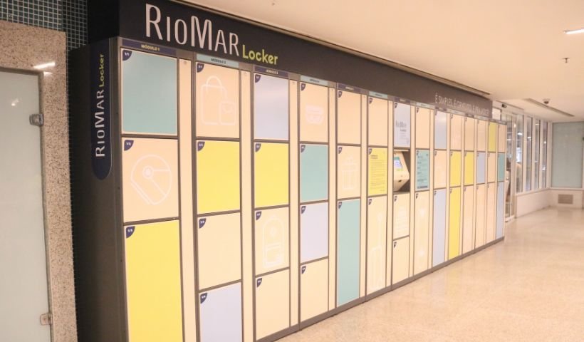 A imagem mostra os armários "Locker" do RioMar Recife