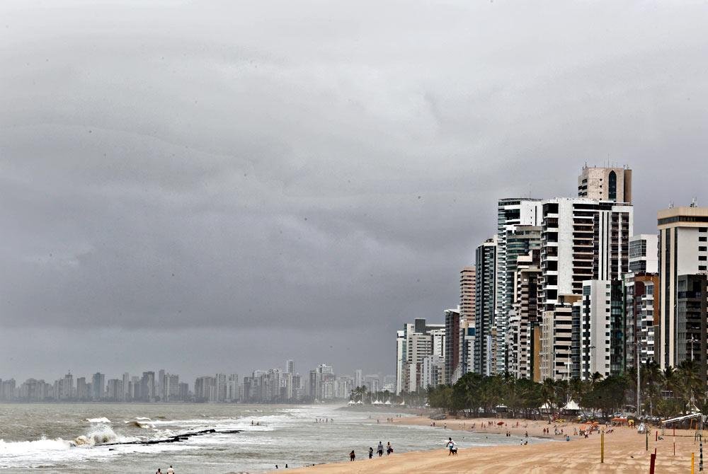 Previsão é que o litoral de Pernambuca seja uma das regiões a receber o maior volume de chuvas