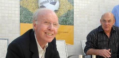 Zagallo critica demissão de Mano Menezes e elogia Neymar e Lucas