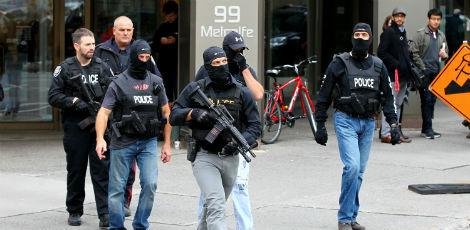 Para primeiro-ministro canadense, tiroteio no Parlamento foi ataque terrorista
