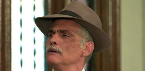 Êta Mundo Bom: Severo tenta convencer Celso a desistir de se casar com Maria