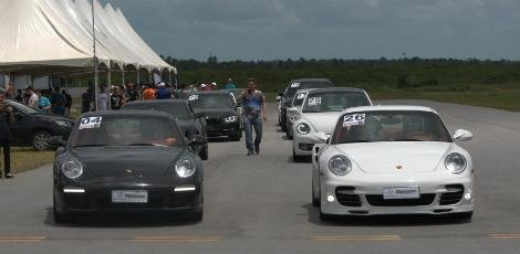 carros esportivos
