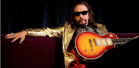 Ex-guitarrista do Kiss toca no Brasil e não recusaria retorno à banda