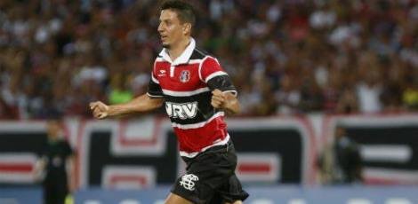 leo-costa
