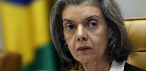 Foto da capa: Política