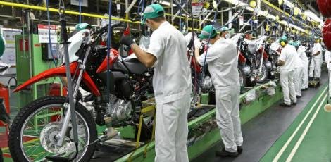 Produção de motocicletas registra alta em maio e vendas seguem estáveis