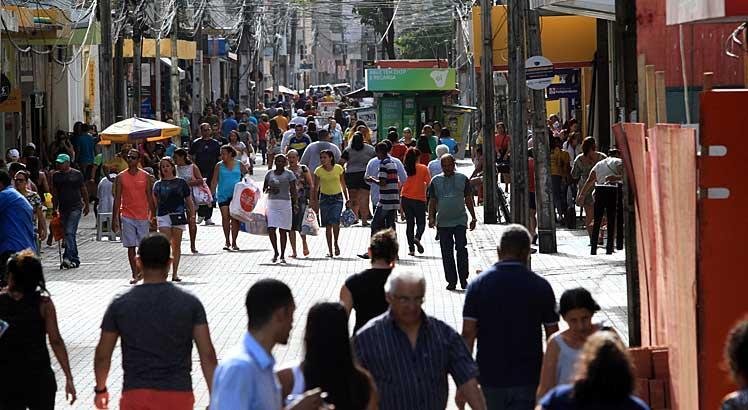 Confira como será o funcionamento de lojas neste Dia do Comerciário no Grande Recife