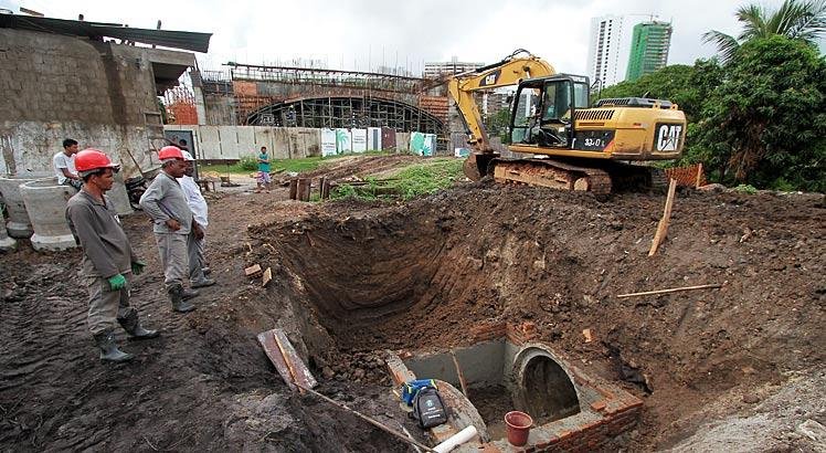 Obras de saneamento em Pernambuco terão investimento de R$ 1 bilhão