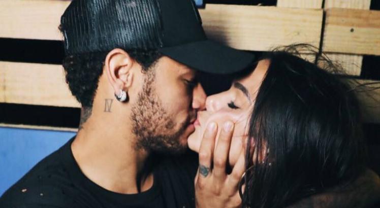 Bruna Marquezine e Neymar viveram um relacionamento composto por v&aacute;rias idas e vindas entre 2012 e 2018