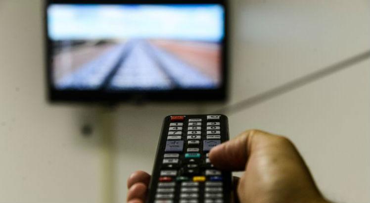 Aparelhos que disponibilizam canais pagos de TV não homologados pela agência podem ser perigosos
