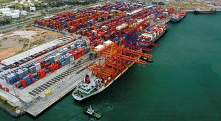 Porto de Suape registra queda de 12% no lucro em 2017