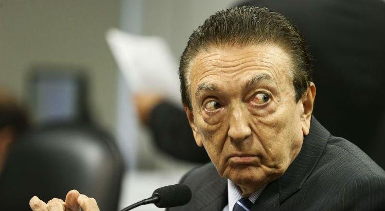 Edison Lobão