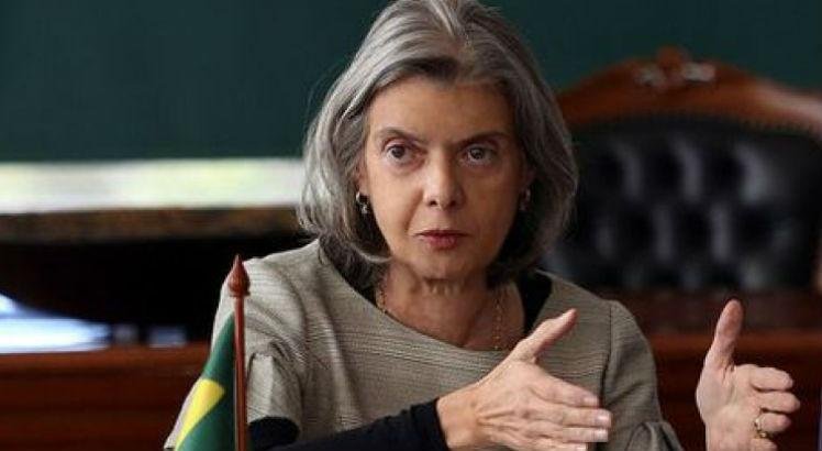 A ministra Cármen Lúcia destacou a necessidade da ética no cotidiano do brasileiro
