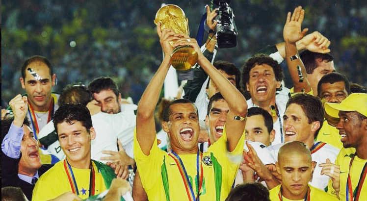 &Uacute;ltima Copa do Mundo vencida pela Sele&ccedil;&atilde;o Brasileira foi em 2002, na edi&ccedil;&atilde;o sediada pelo Jap&atilde;o e Coreia do Sul