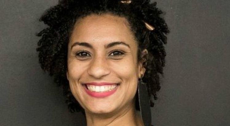 Pais de Marielle cobram respostas sobre assassinato da vereadora