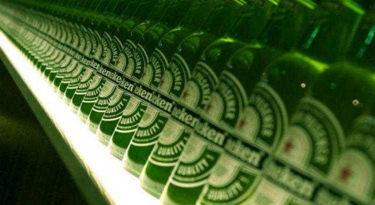 A empresa Heineken afirmou que pretende encerrar suas opera&ccedil;&otilde;es na R&uacute;ssia em 2023