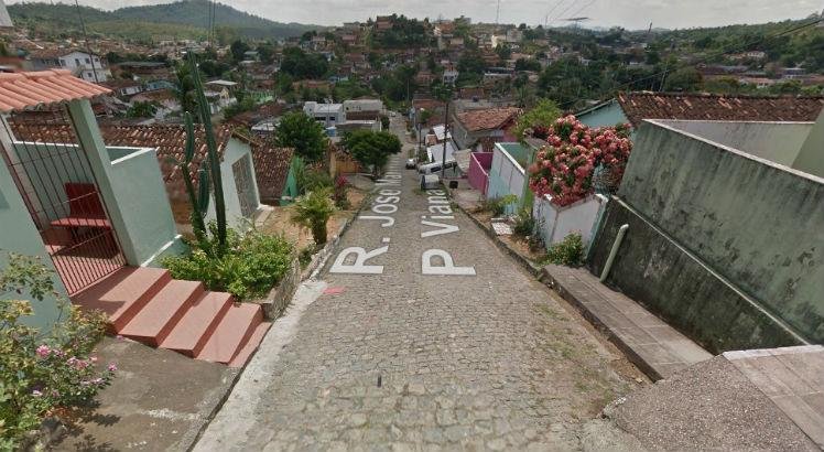 Homem é morto a facadas por ciúmes em Moreno