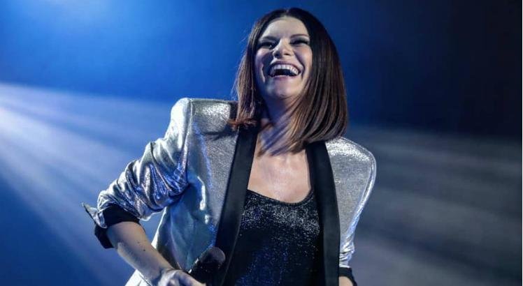 Laura Pausini e a noite mais pernambucana de sua vida