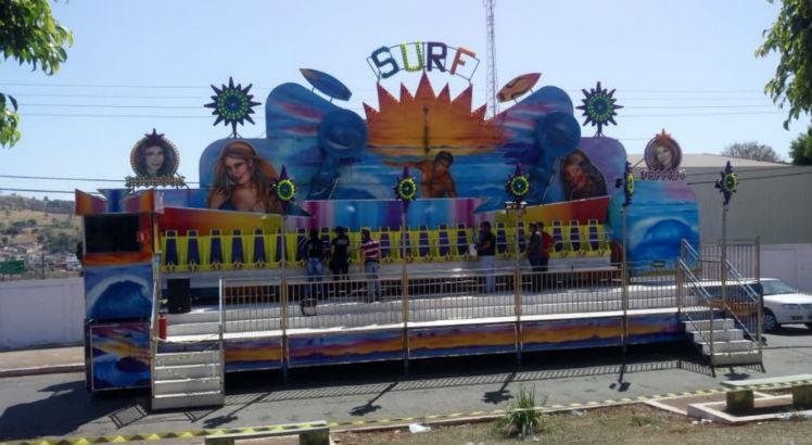 PARQUE DE DIVERSÕES