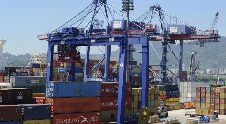 BNDES priorizará exportadores com perdas de mais de 5% do faturamento